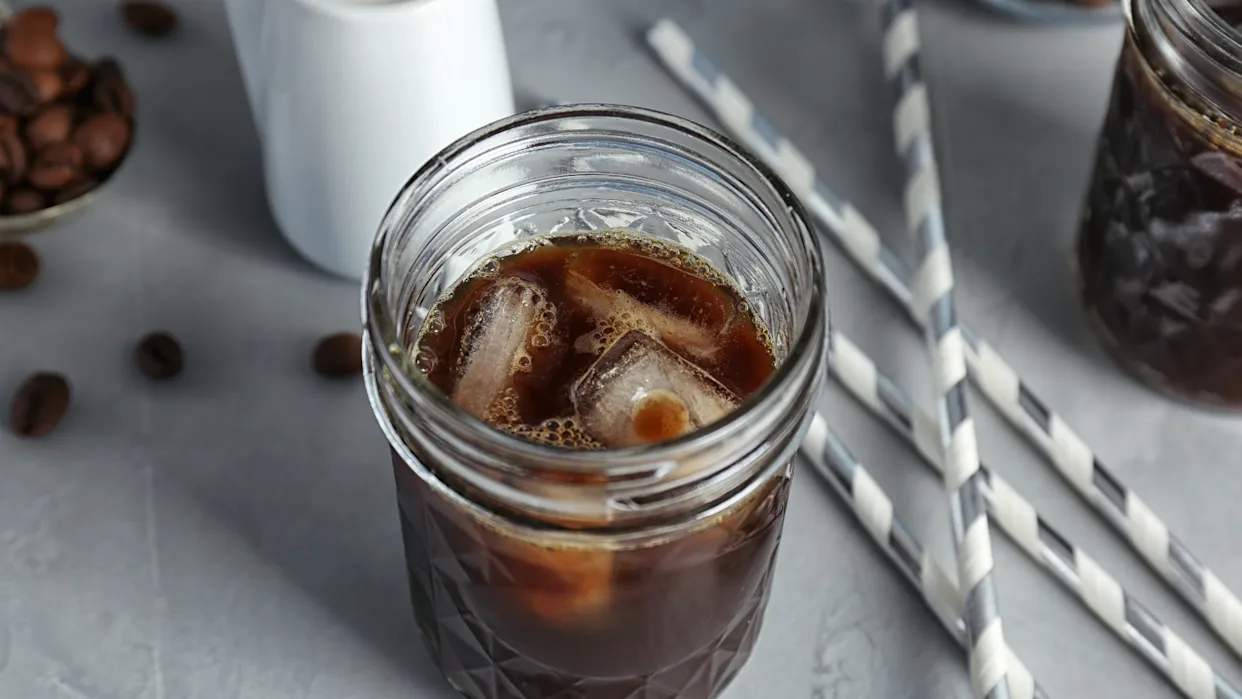 🖤 Black Cold Brew + Flavor Shot Boost: Pure, Clean Energy in a Cup